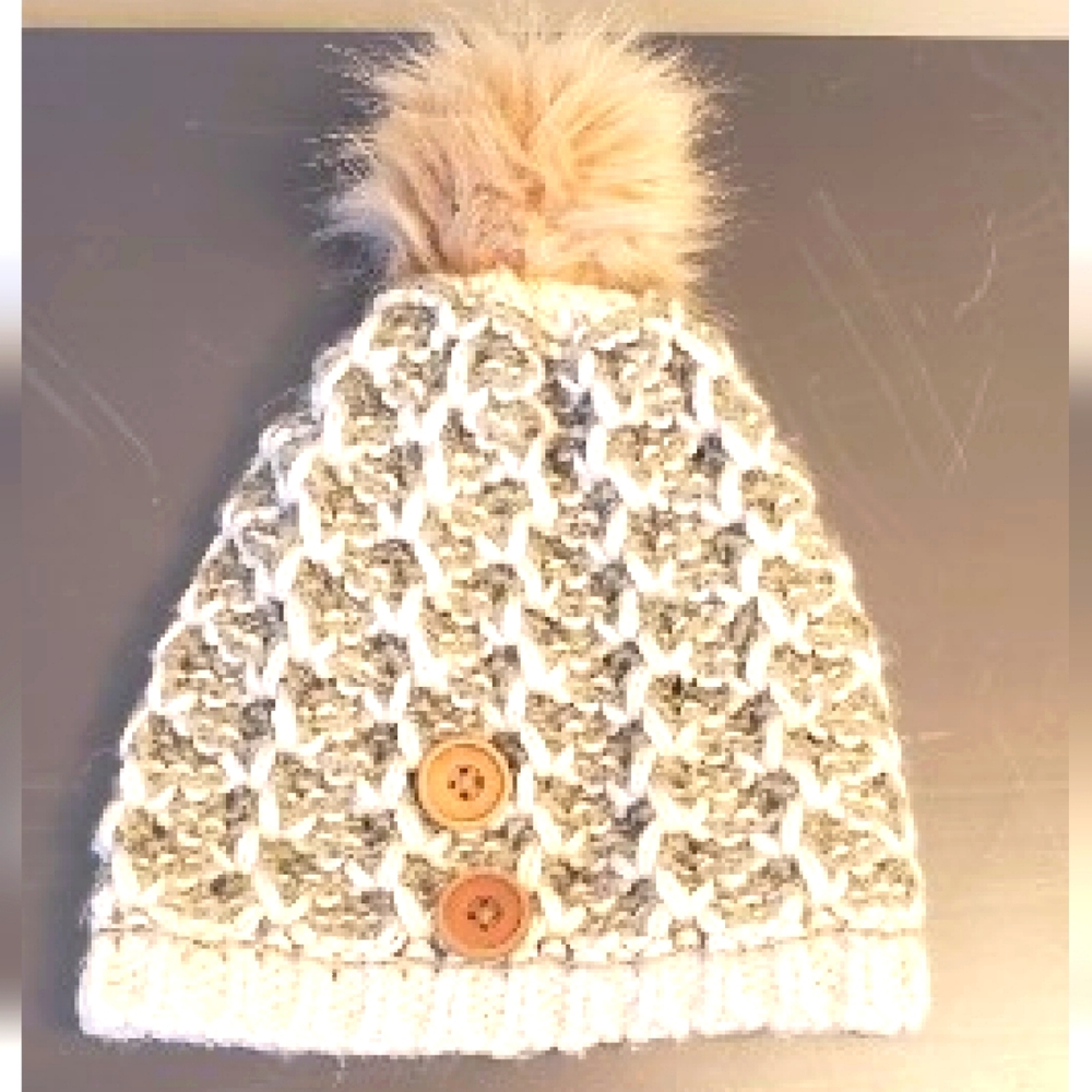Simply Noelle Women's Knit Hat
